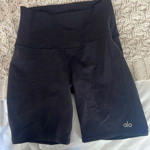 Alo yoga airbrush biker short